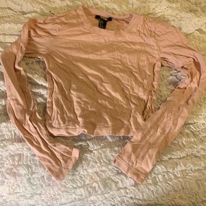 Cropped light pink long sleeve